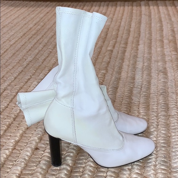 Zara woman white stretch leather heel booties 38 Leather heel booties Heeled booties Zara